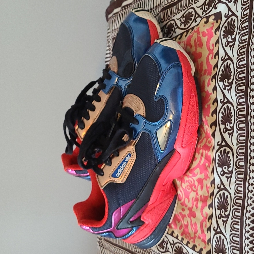 Adidas Falcone in Blue and Red sz 9.5 ladies